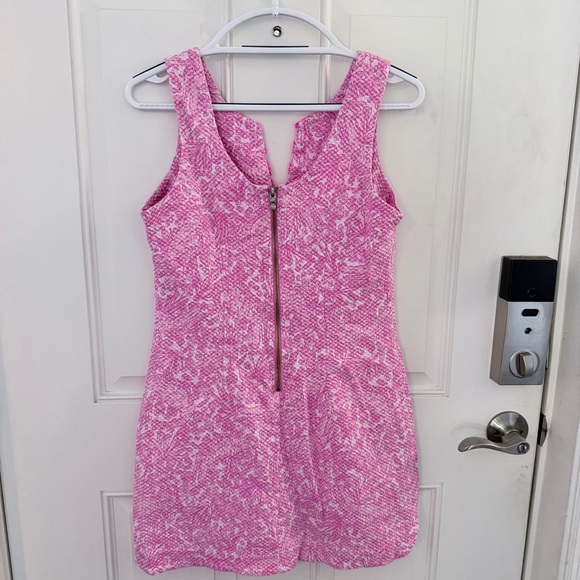 Lilly Pulitzer for Target Shift Dress 8 | Pink Jacquard - Picture 2 of 7